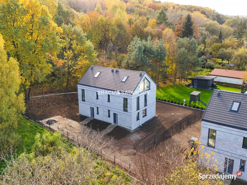 Dom bliźniak 9394m2 Kraków Koprowa mieszkalny