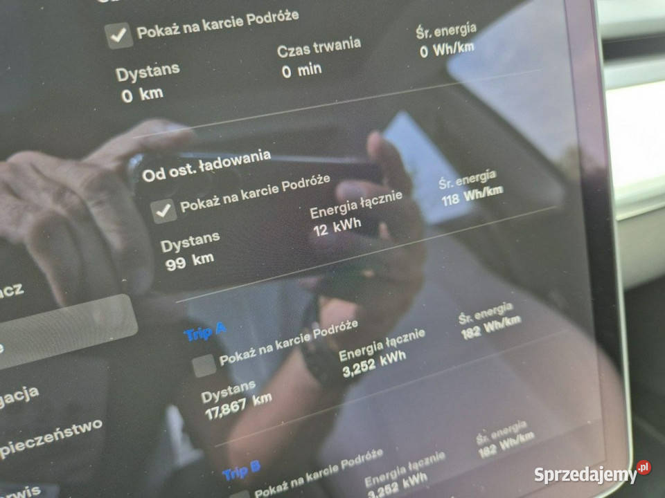 Tesla Model 3 sprzedam