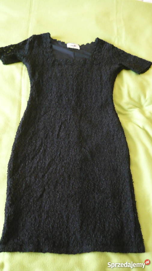 Sukienka koronkowa czarna Myszków