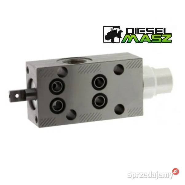 Rozdzielacz John Deere 1550 1630 1640 1830 1840 Zbuczyn