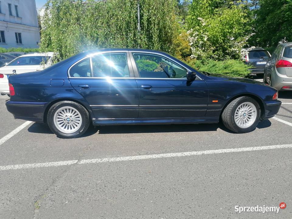 BMW 528iA orientblau z Hiszpanii niski przebieg wspomaganie kierownicy Warszawa