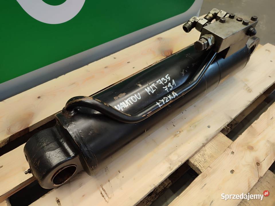 Siłownik hydrauliczny wychyłu łyżki MANITOU MLT Pozostałe