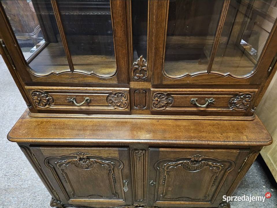 Dębowa witryna Kredensy i witryny Brójce