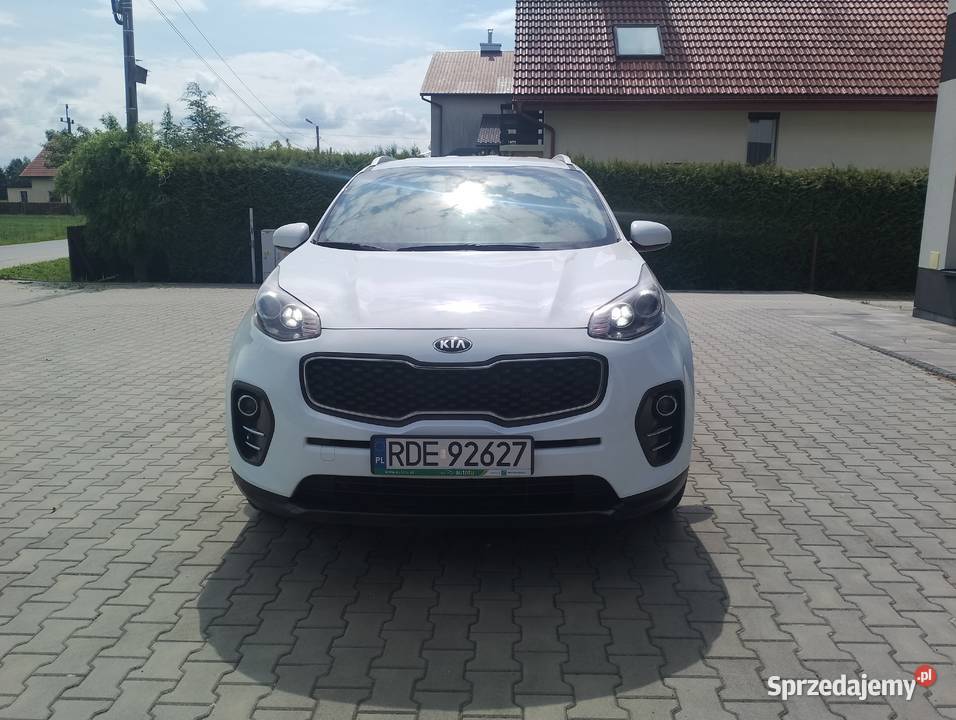 Kia Sportage 4 17 CRDI z 2018 roku przyciemniane szyby Straszęcin