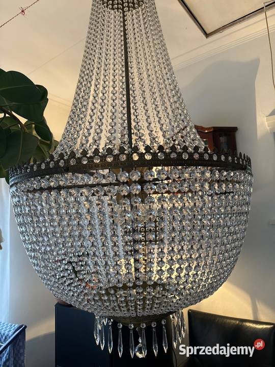 Ogromny kryształowy żyrandol tulipan 16080 Bystrzyca Kłodzka