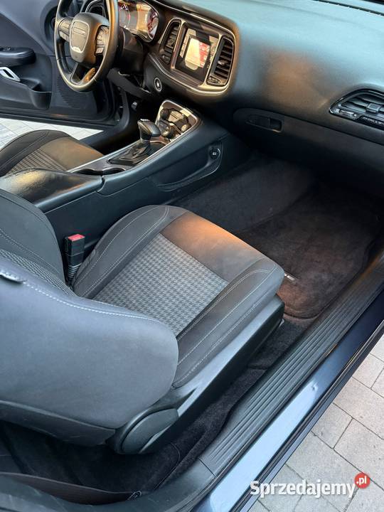 DODGE Challenger 36 V6 2017 USA 201 000 oryg Kraków