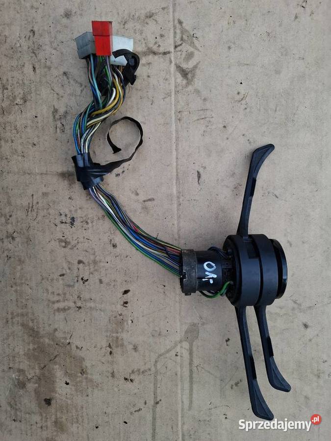 Przełącznik zespolony świateł pająk manetki Fiat osobowe opolskie Strzelce Opolskie