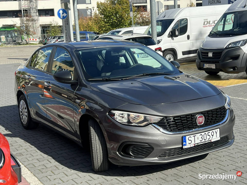 Fiat Tipo LPG 2 komplety opon II 2016 Tychy sprzedam