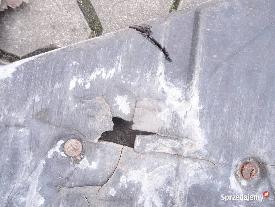 4D0863823BK AUDI A8 D2 D2 OSLONA PLYTA SKRZYNI Przemęt sprzedam