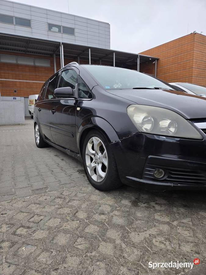 Na sprzedaż opel zafira Koszalin