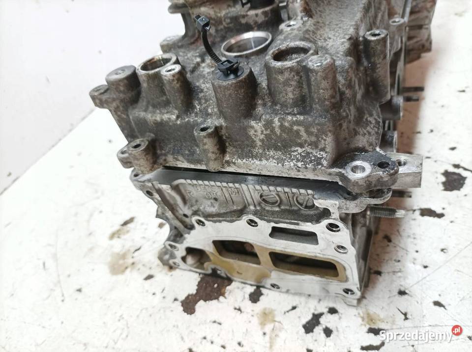 GŁOWICA KOMPLETNA 8HC M R01 16 SCE Dacia Duster