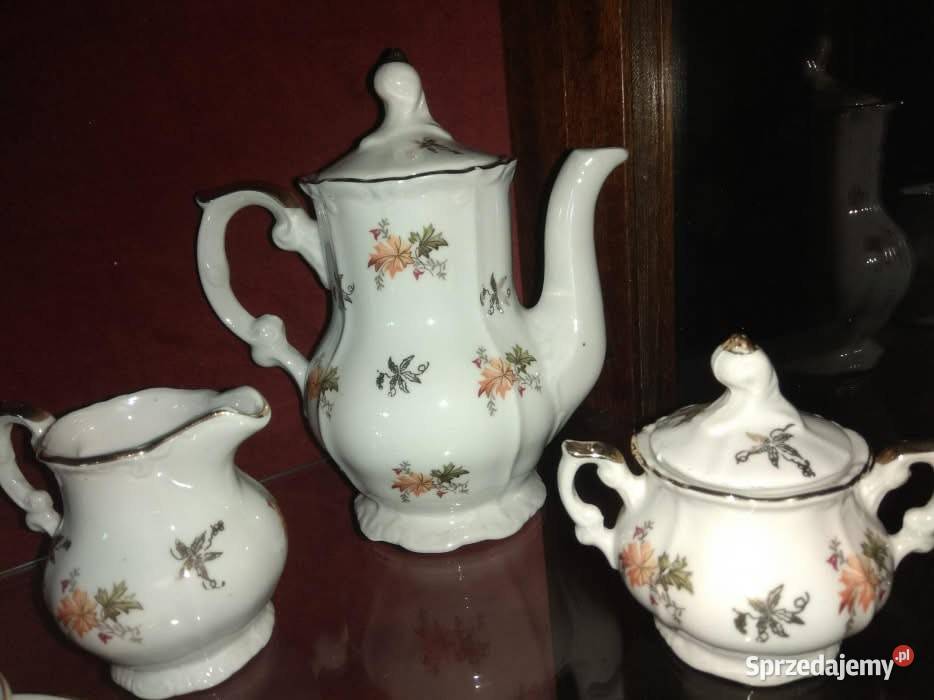 Serwis Miniaturka dzieci Z wazą i talerzykami sprzedam