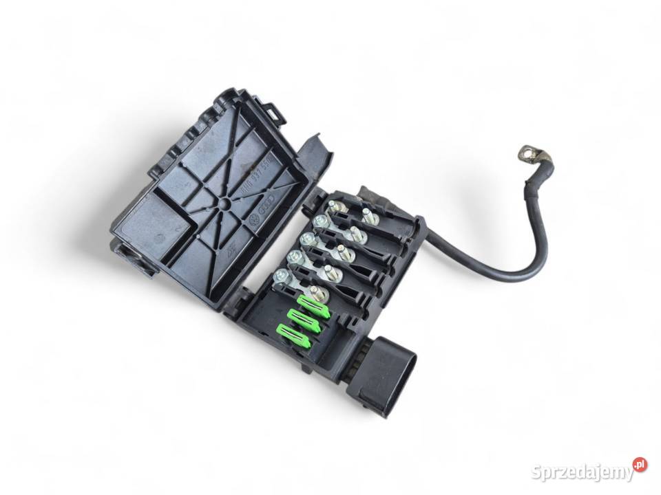 SKRZYNKA BEZPIECZNIKÓW MOSTEK AUDI TT 18 T Skrzynki bezpieczników świętokrzyskie