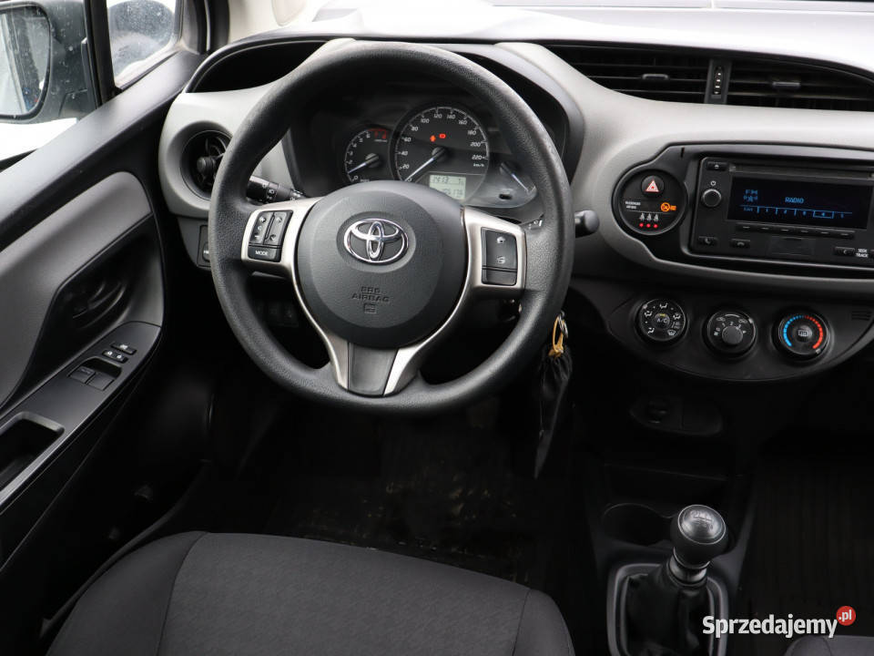 Toyota Yaris 15 Dual VVTi Yaris