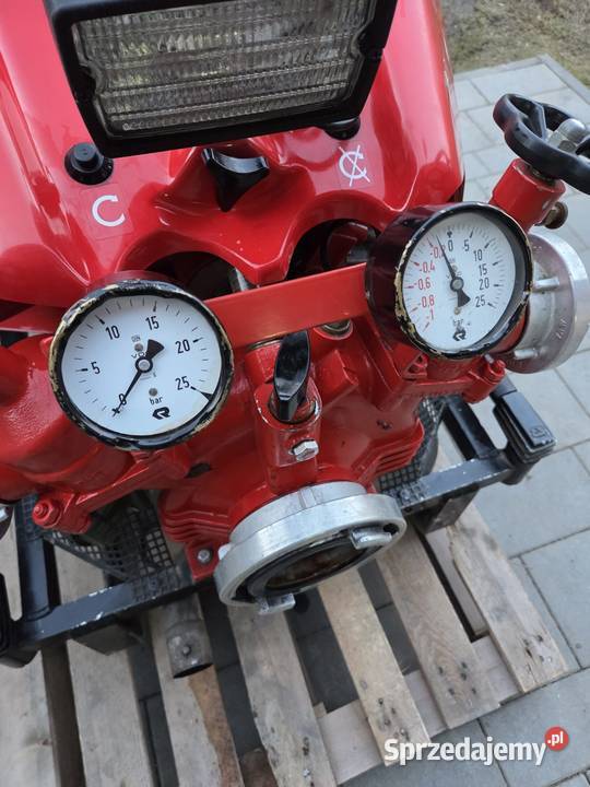 MOTOPOMPA POŻARNICZA ROSENBAUER FOX I TS128