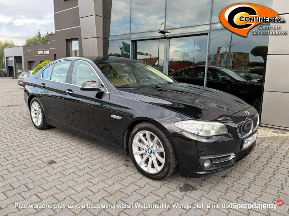 BMW 525 4x4bogate wyposażenie F10 20092017 kamera cofania Żory