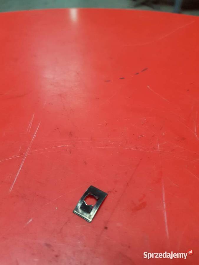 87597721 Nakrętka CNH Case Holland Sulechów sprzedam