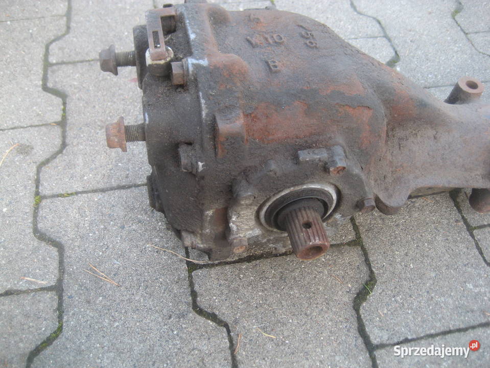 subaru legacy I 9094r 20b ej20 most tył 41