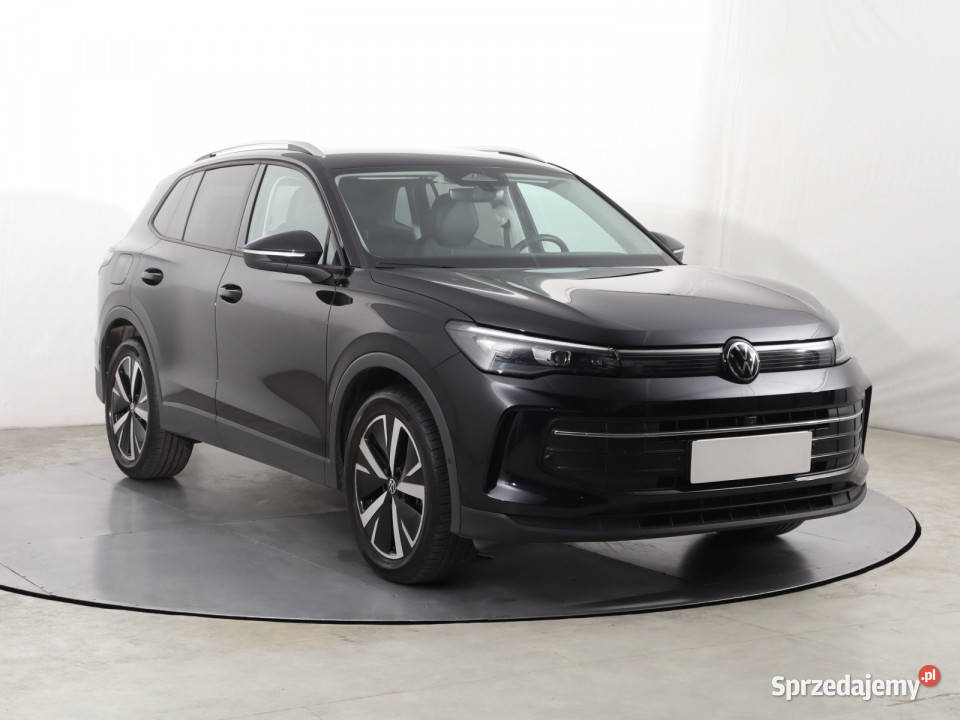 VW Tiguan 15 eTSI automatyczna