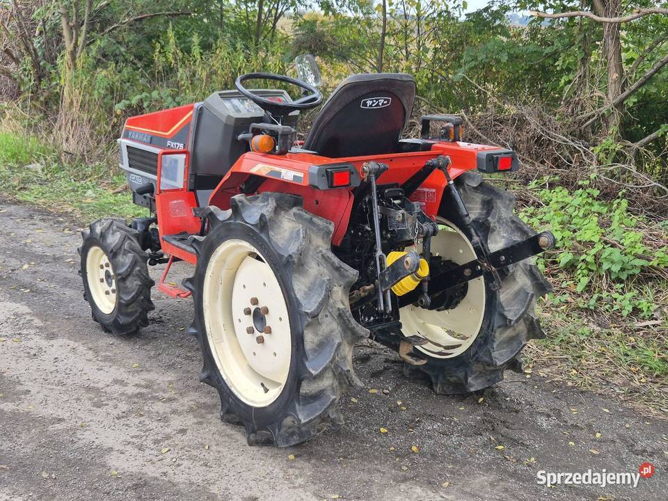 Traktorek traktor YANMAR FX175D 17 44 Napęd 4x4 Małuszyn sprzedam