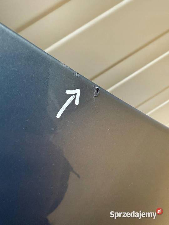 Mercedes CLS C219 0410r PRZEDNI BŁOTNIK LEWY Rudka