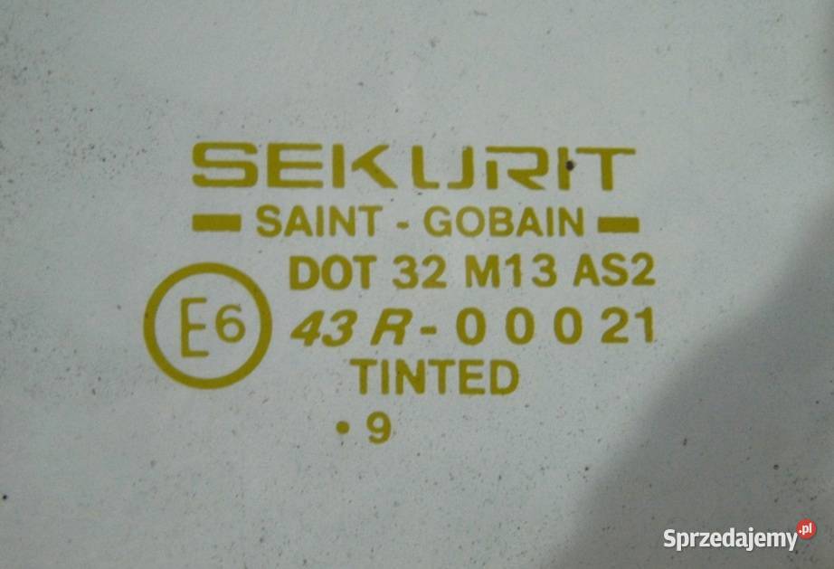 Szyba drzwi lewy tył 1999r Ford Mondeo II mk2 opolskie Biała Nyska