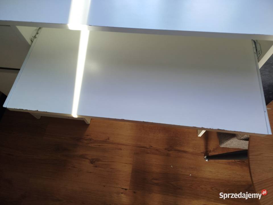 Biurko i regał dziecięcy Pińczów