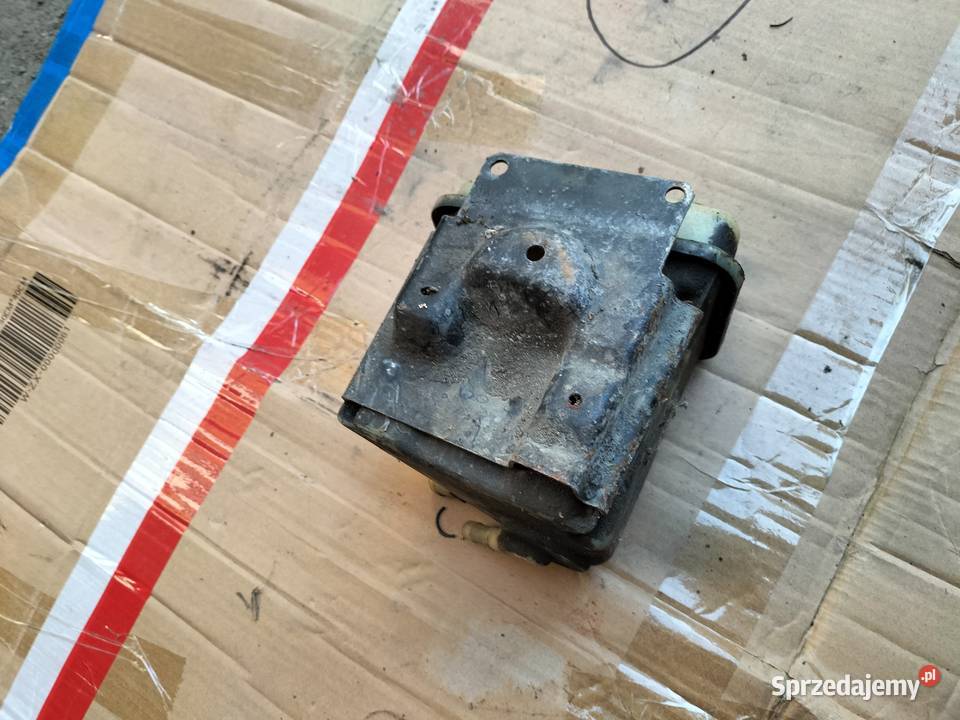 AUDI A6C4 A6 C4 25TDI zbiorniczek płynu