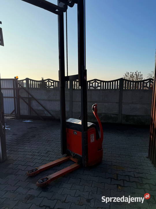 wózek paletowy LINDE L10 podnoszenie 290m maszt sprzedam