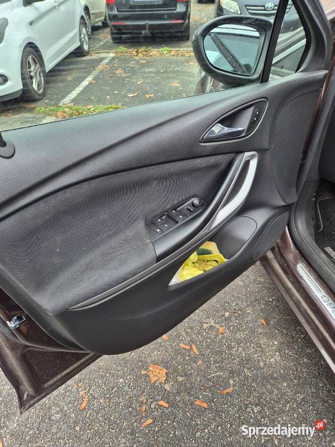 Opel Astra r prod2019 minimalny przebiegstan Warszawa