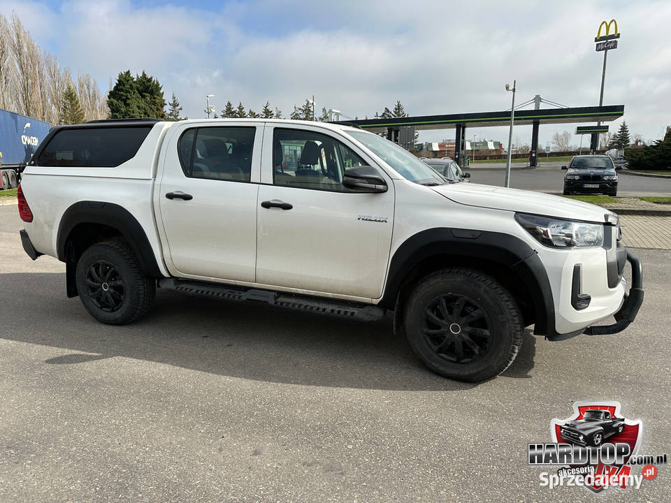 Zabudowa Venture Toyota Hilux Hardtop Double Cab Pasłęk