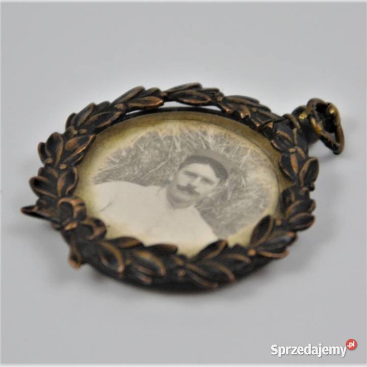 Wisiorek medalion wieniec laurowy z fotografią Pozostałe Warszawa sprzedam