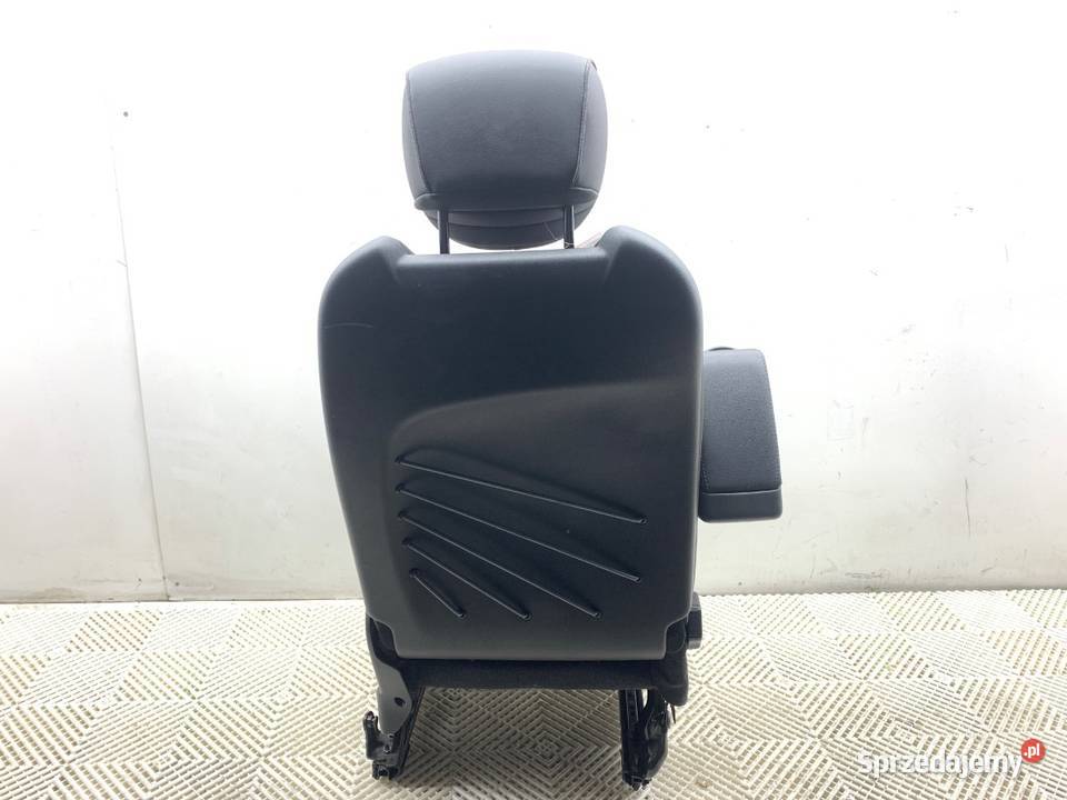 FOTEL LEWY PRZÓD RENAULT CAPTUR I Crossover