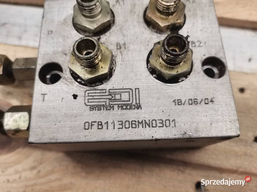 Blok zaworowy Manitou MLT 523 0FB11306MN0301 Wilkowo