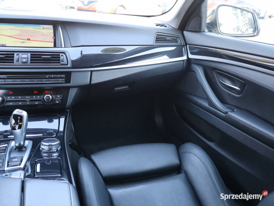 BMW 5 525d xDrive nawigacja