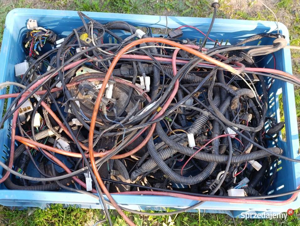 Części Mazda 323 BD 83 Rok produkcji 1983 lubelskie Łuków