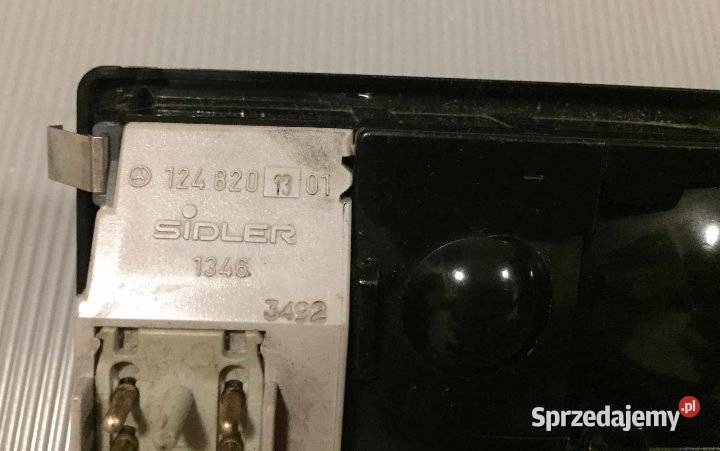 MercedesBenz E W124 Lampka oświetlenie kabiny Łagiewniki