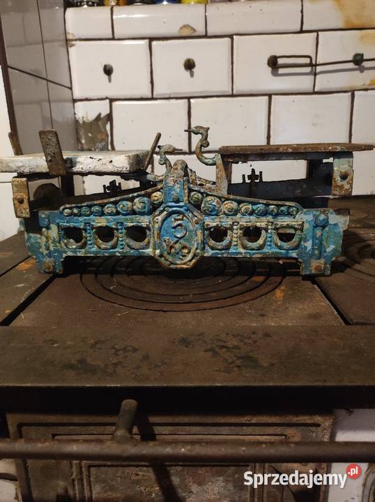 Zabytkowa żeliwna waga szalkowa 5 ok 19301950 łódzkie Radomsko