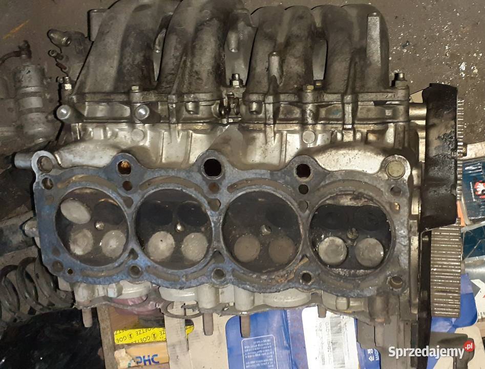 Toyota Celica 175 głowica do silnik YAMAHA 20 osobowe Bartoszyce