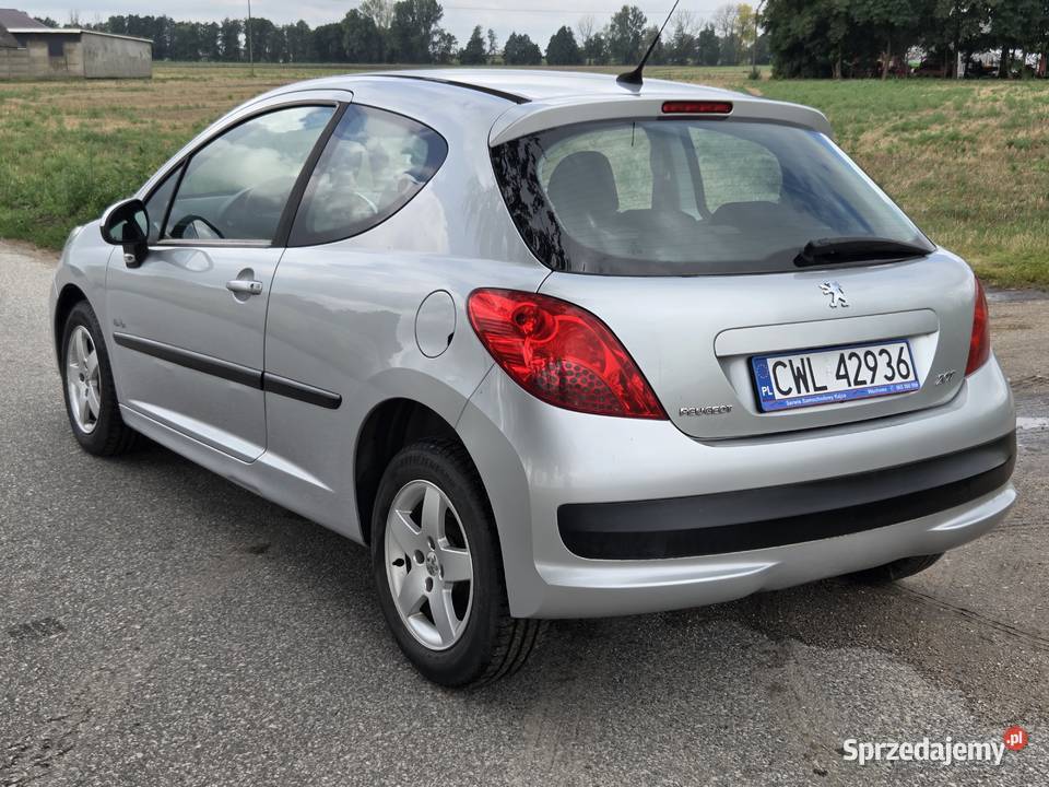 Peugeot 207 ładne i zadbane 207