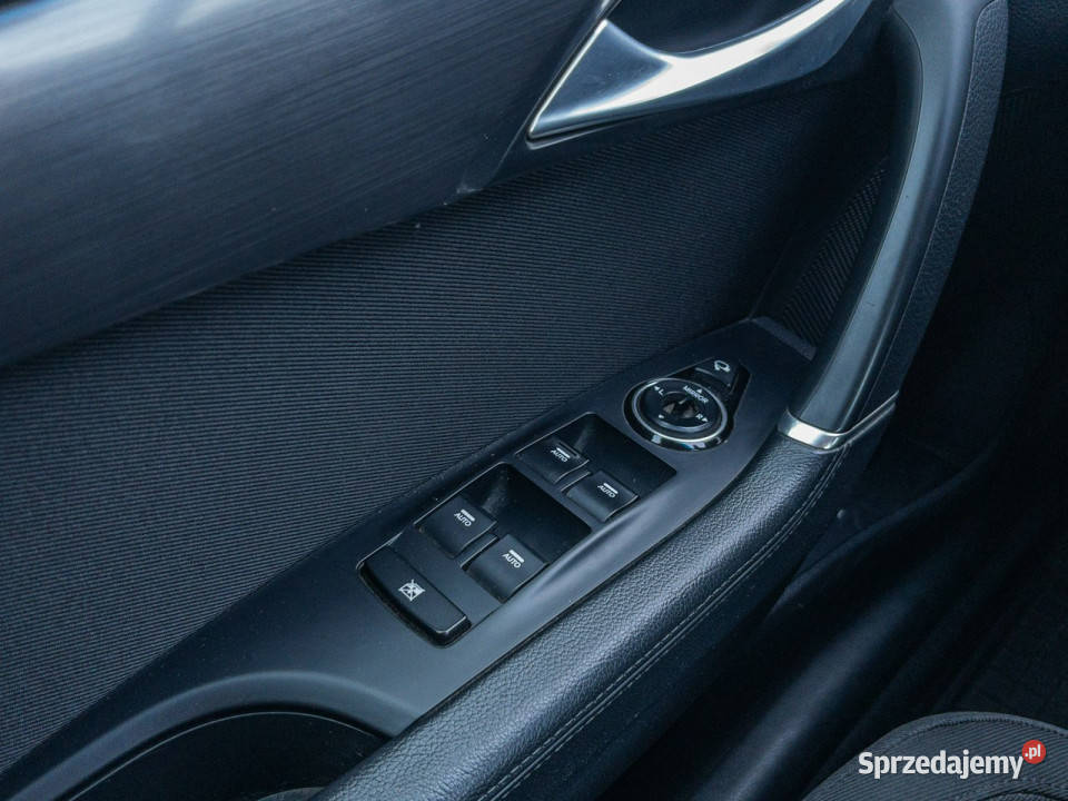 Hyundai i40 16 CRDI 136 Wagon Business Ksenon klimatyzacja Piotrków Trybunalski