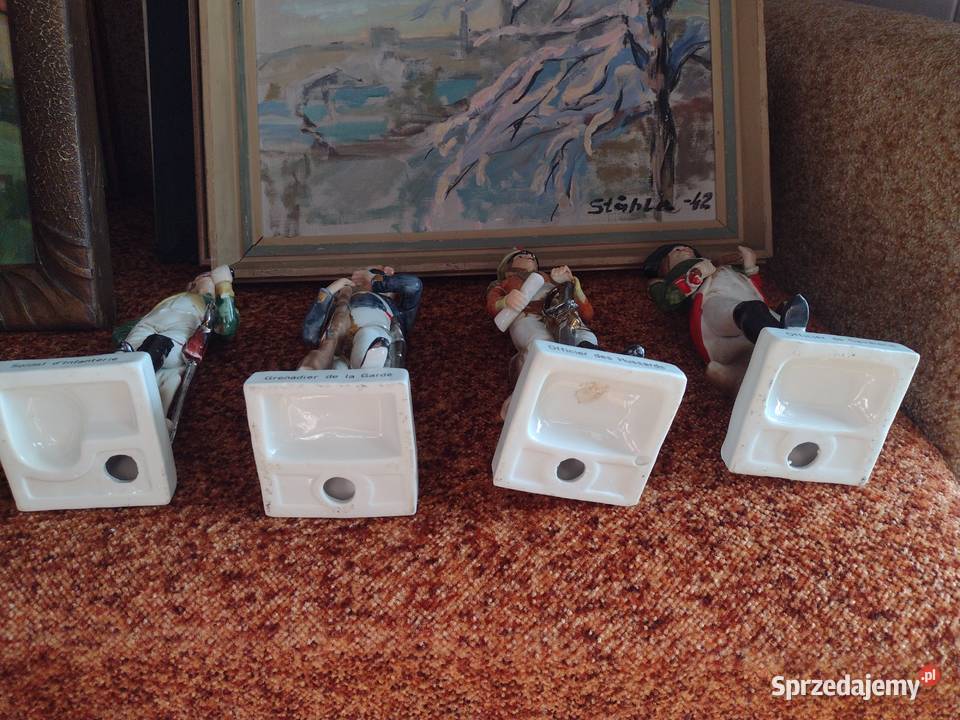 Figurki żołnierzy napoleońskich z porcelany kujawsko-pomorskie Toruń