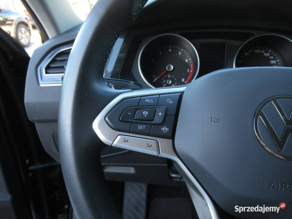 Volkswagen Tiguan BEZSZKODOWY Kamera El klapa bluetooth Warszawa sprzedam