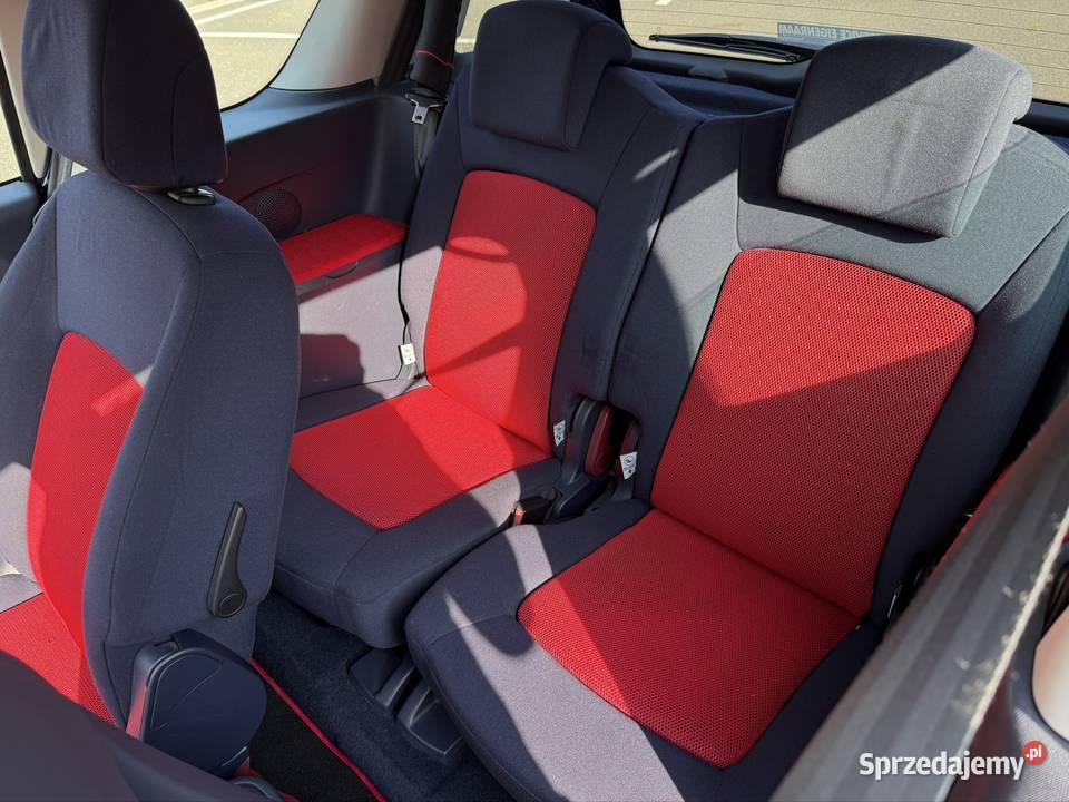 Peugeot 1007 małe miejskie auto tanie w
