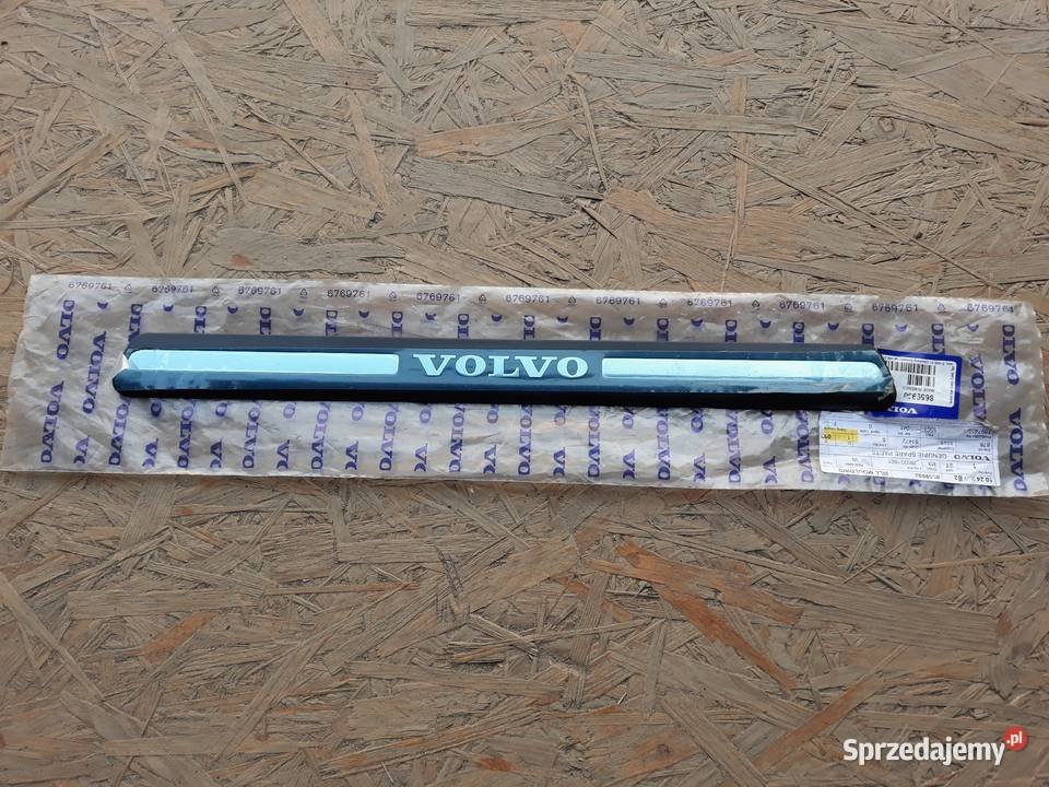 VOLVO V70 XC70 LISTWA NAKŁADKA PROGOWA PRZEDNIA Międzychód