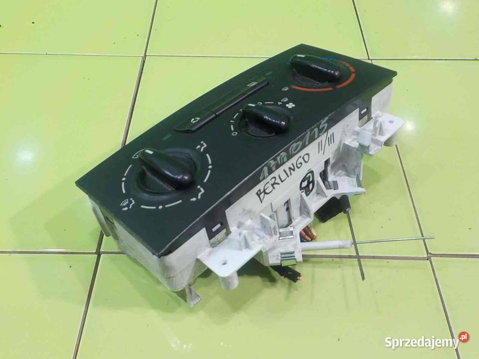 BERLINGO II III 16 HDI 10r panel klimatyzacji Suków
