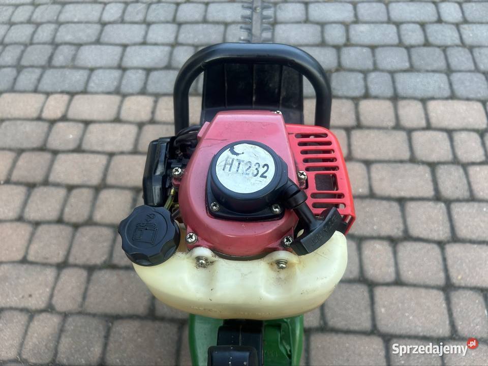 Nożyce spalinowe do cięcia żywopłotu model HT232