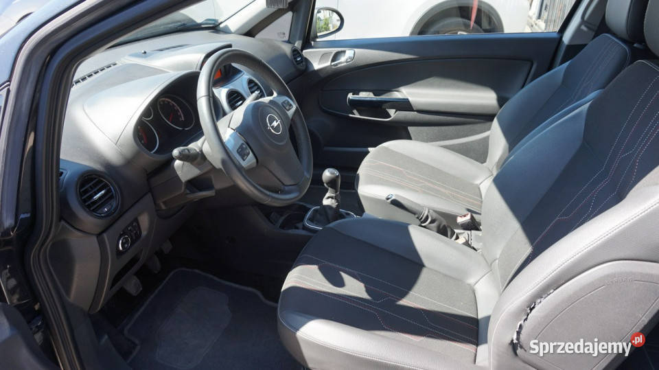Opel Corsa zarejestrowany ubezpieczony Gwarancja 998cm3 Corsa sprzedam