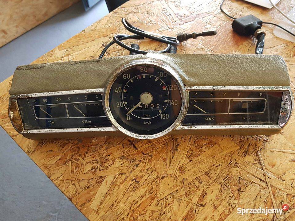 mercedes ponton licznik Rok produkcji 1960 Tarnowskie Góry sprzedam