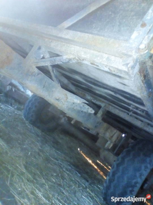 Przyczepa jedno osiowa Maszyny rolnicze Gierkiny